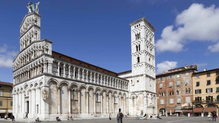 scuole medie ad indirizzo musicale in provincia di lucca